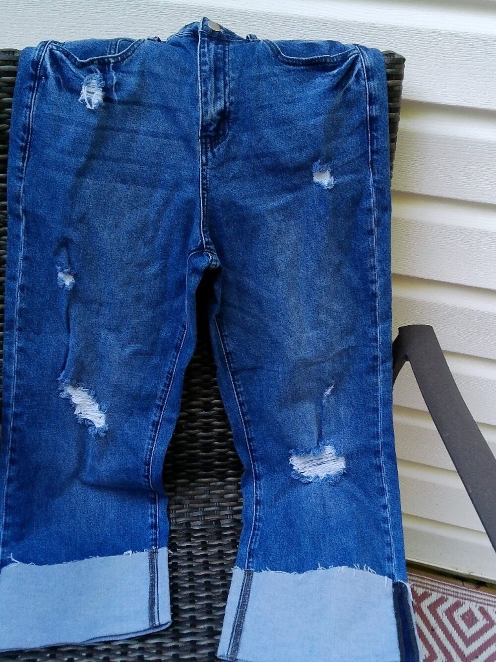 WISTERIA LANE SIZE LARGE BIG CUFF JEANS GREAT CONDITION